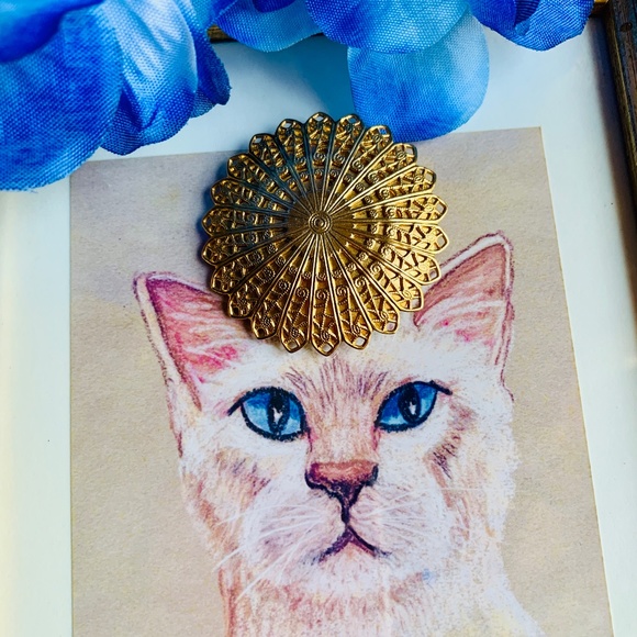 Vintage 80's Lieba USA Gold tone Scarf Clip - Filagree Scarf Clip - MINT NWOT - Picture 1 of 3